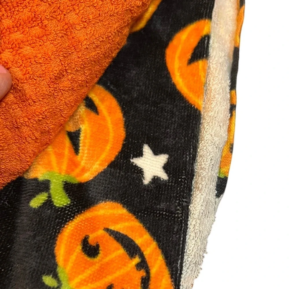 Halloween Goblin & Ghoul Kitchen Towels Jack O Lantern, Candy Corn Home Decor